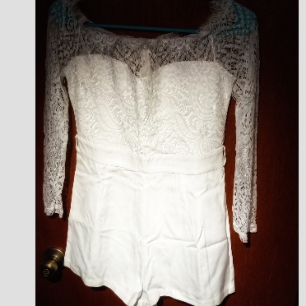 White Rompa Shorts